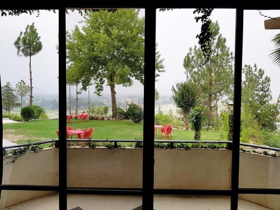 Rock City Resort Mingora Luaran gambar