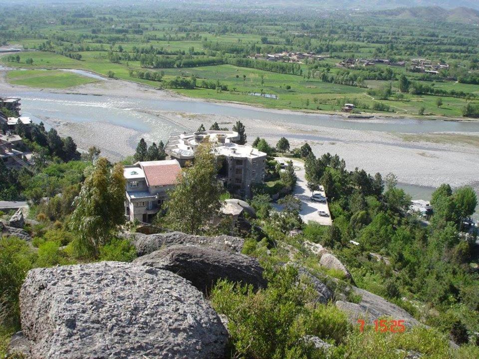 Rock City Resort Mingora Luaran gambar